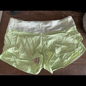 Lululemon size 4, 2.5”